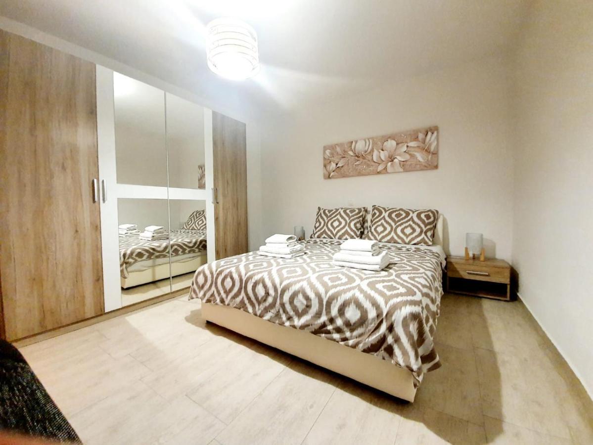 Apartmani Sara 비빈제 외부 사진