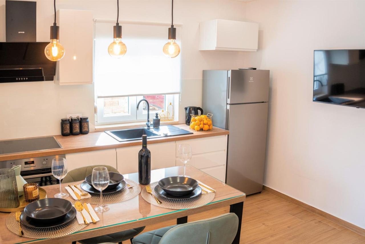Apartmani Sara 비빈제 외부 사진